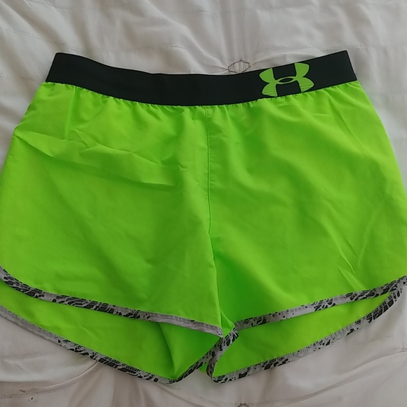 Under Armour Pants - UNDER ARMOUR Running Shorts